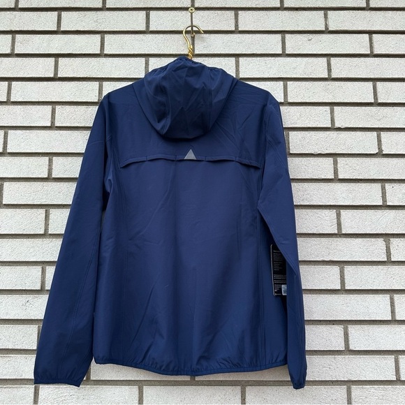 Nathan Tour Hooded Waterproof Jacket Peacoat Navy Blue Medium NWT - Picture 9 of 15